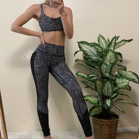 lululemon athletica Pants - Lululemon set size 4